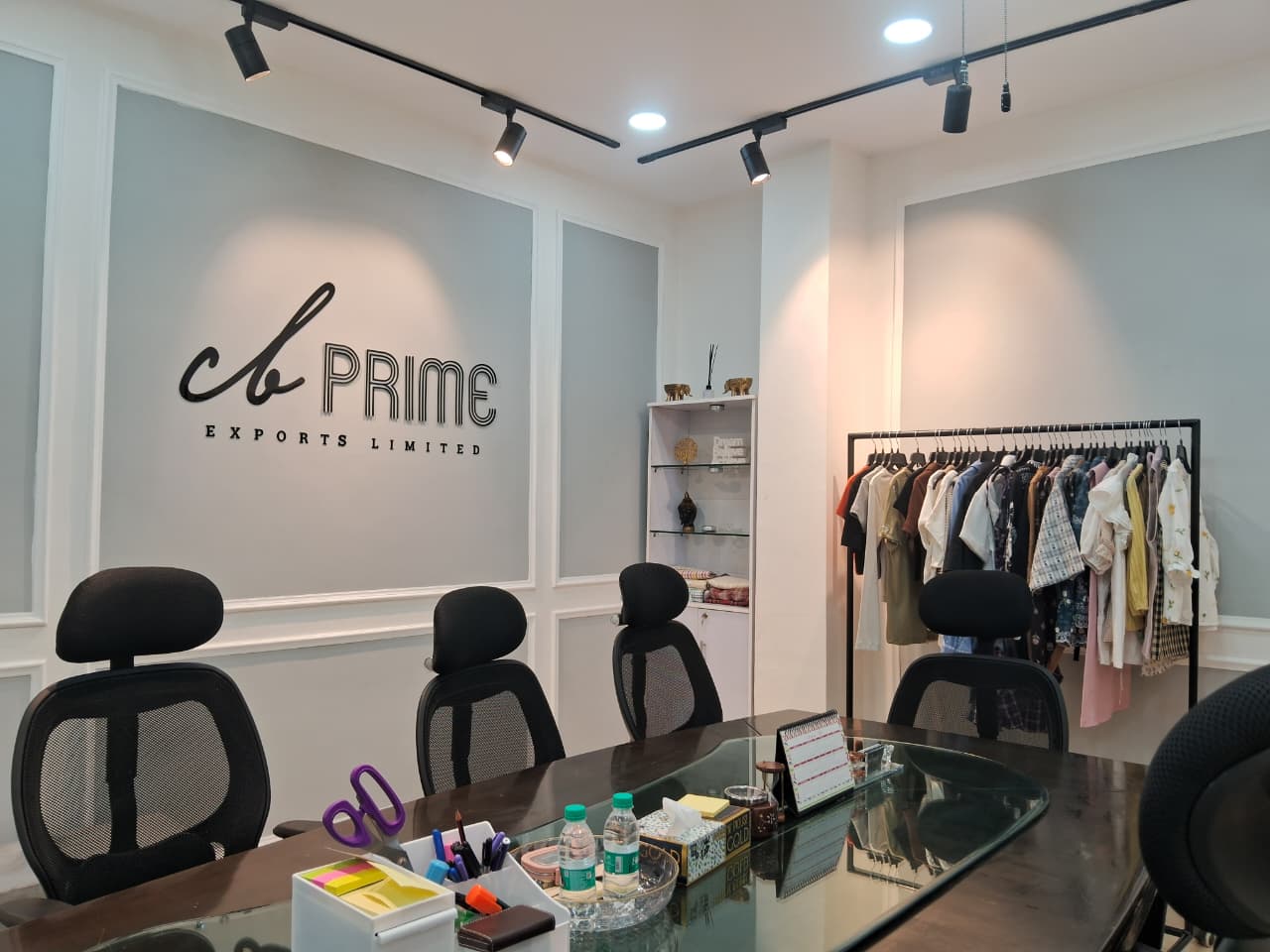 CB Prime showroom and meeting space